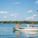 Balade en bateau sur le lac